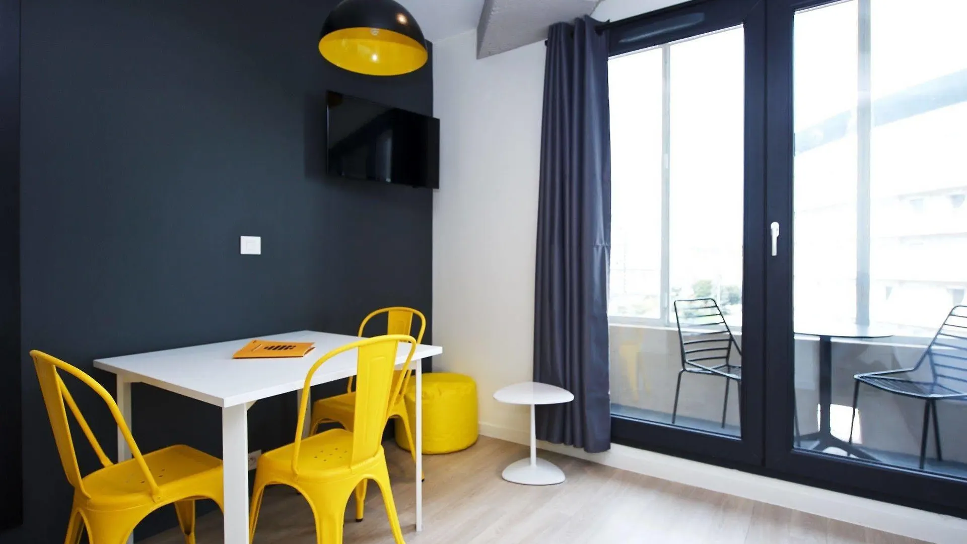 Staycity Aparthotels Rue Garibaldi Lyon
